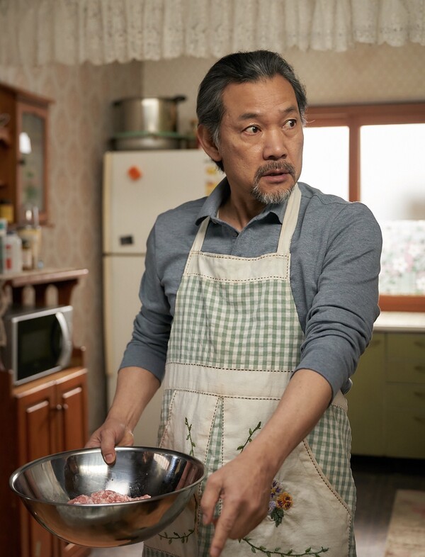 [현장] '<b>아버지의 집밥</b>' 정진영 "<b>이준익</b> 감독, 20년 전 제가 알던 사람 ...