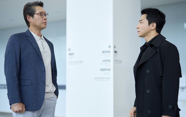 이선빈부터 유재명·김영민...'수능 출제'하다 웃음 터진다 - 뉴스 썸네일 이미지